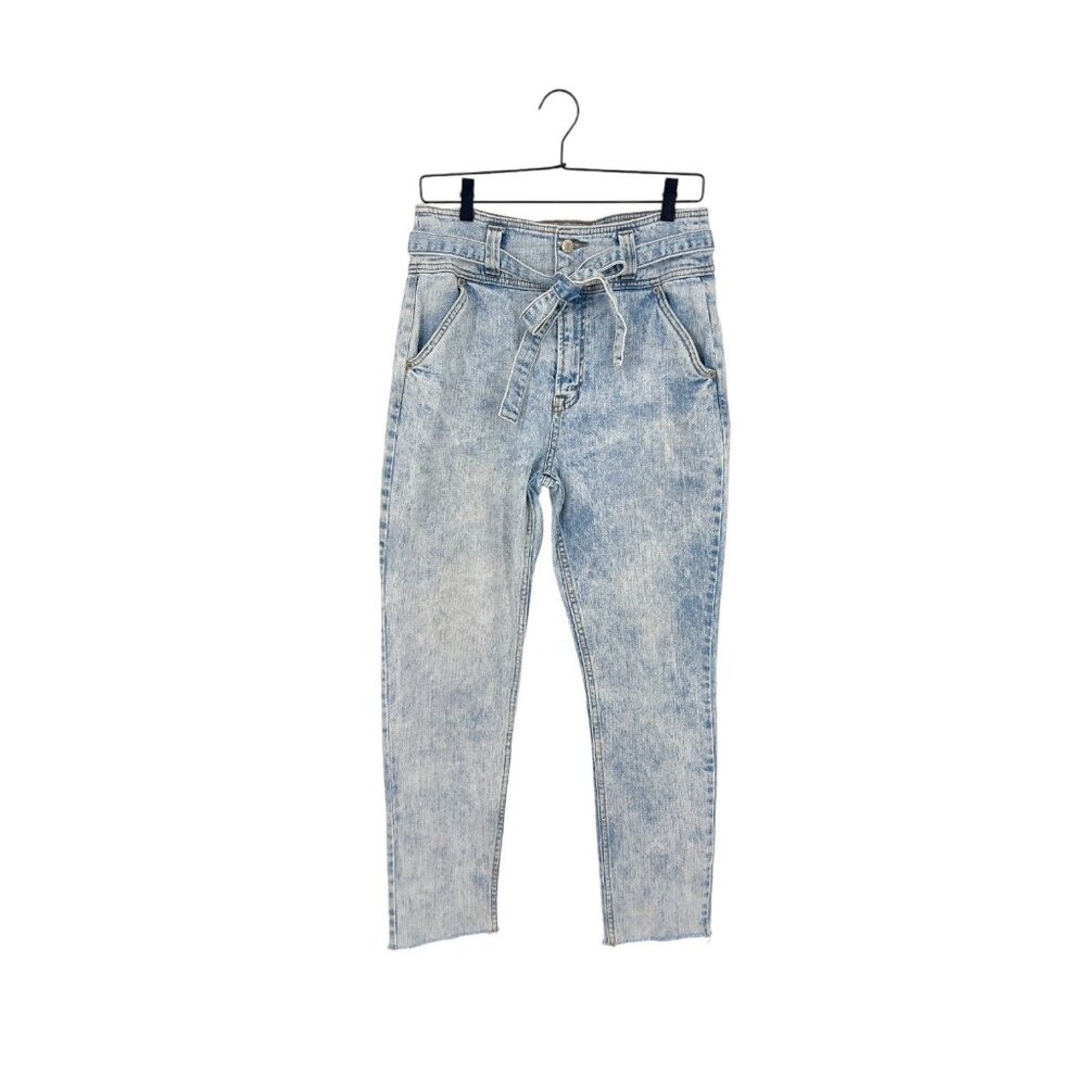 Forever 21 Tie Waist Acid Waist Jeans | 31
